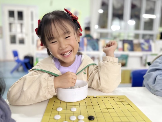 下棋照7_副本.jpg 下棋照7_副本.jpg